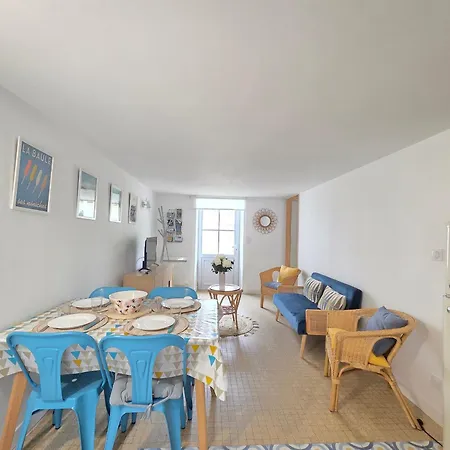 Maison Typique 2 Chambres, Jardinet Prive, A 200m Et Commerces - Brevin Les Pins - Fr-1-364-133 * Saint-Brevin-les-Pins