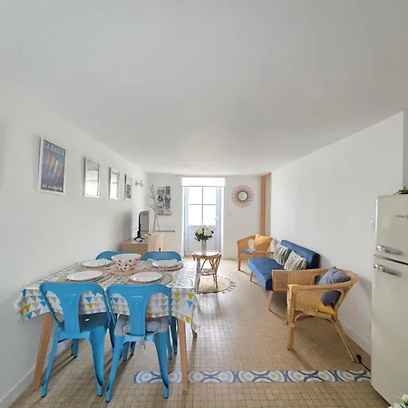 2 Avec Jardin Prive Proche - Fr-1-364-133