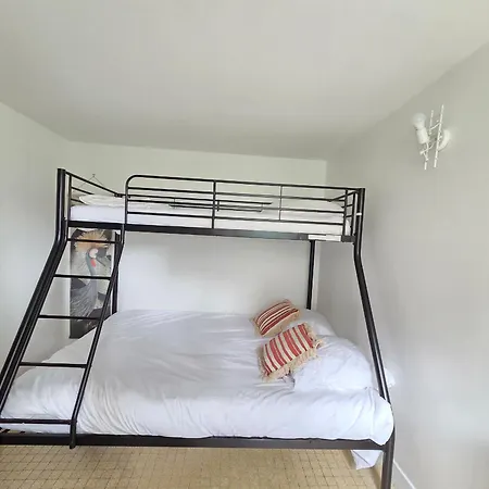 Holiday home Maison Typique 2 Chambres, Jardinet Prive, A 200m Et Commerces - Brevin Les Pins - Fr-1-364-133 Saint-Brevin-les-Pins