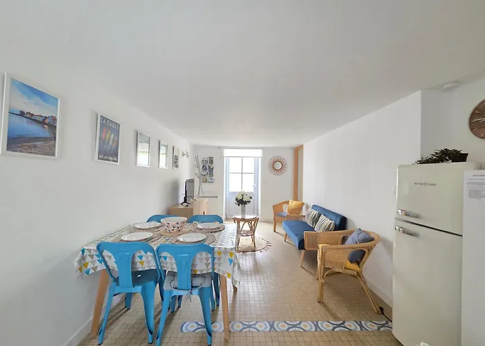 2 Avec Jardin Prive Proche - Fr-1-364-133